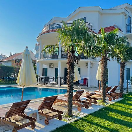 Apartments Lj Улцинь Екстер'єр фото