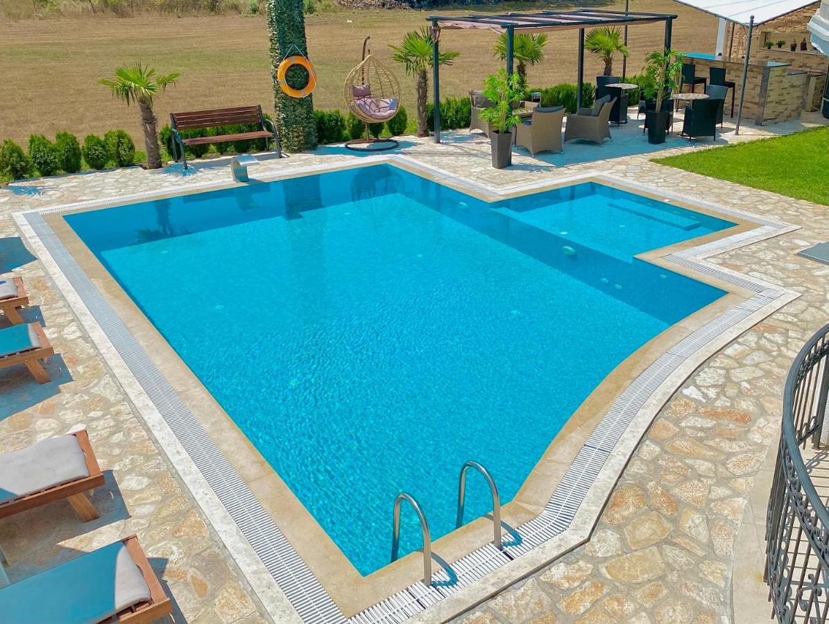 Apartments Lj Улцинь Екстер'єр фото