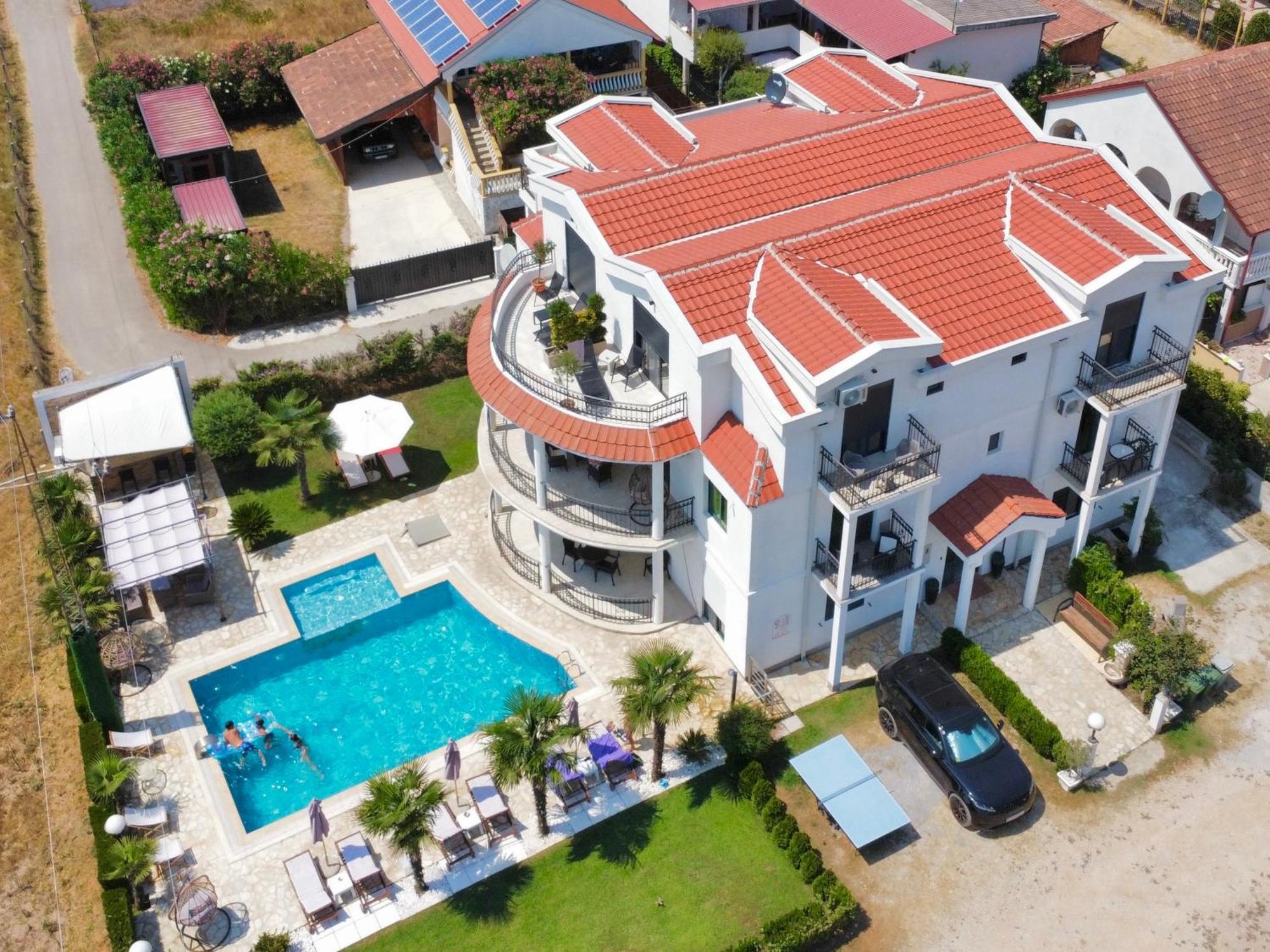 Apartments Lj Улцинь Екстер'єр фото